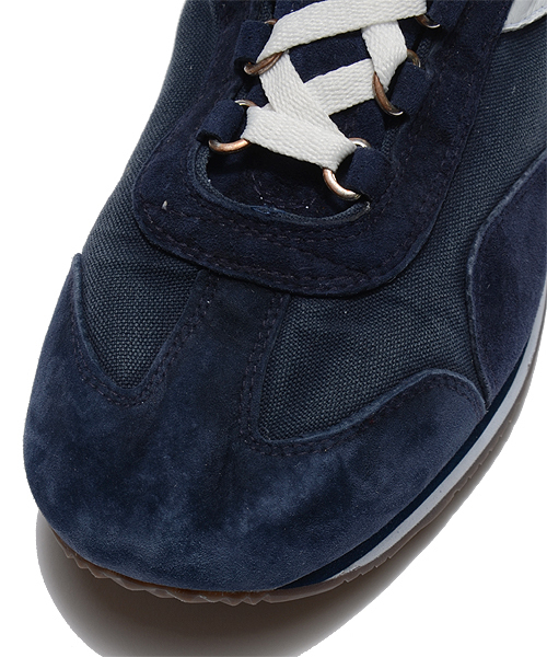 BEAMS F(ビームスエフ)の「diadora / “EQUIPE”ストーンウォッシュ (スニーカー・メンズ・グレー/ブルー/ネイビー/ベージュ/その他2・6/8.5/7/9/8/5.5/6.5/7.5)」の16枚目の写真