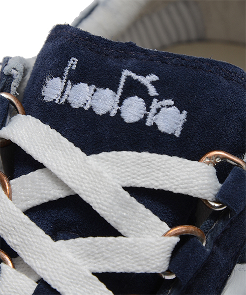 BEAMS F(ビームスエフ)の「diadora / “EQUIPE”ストーンウォッシュ (スニーカー・メンズ・グレー/ブルー/ネイビー/ベージュ/その他2・6/8.5/7/9/8/5.5/6.5/7.5)」の17枚目の写真