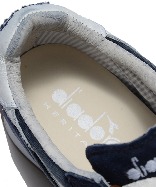 BEAMS F(ビームスエフ)の「diadora / “EQUIPE”ストーンウォッシュ (スニーカー・メンズ・グレー/ブルー/ネイビー/ベージュ/その他2・6/8.5/7/9/8/5.5/6.5/7.5)」の10枚目の写真