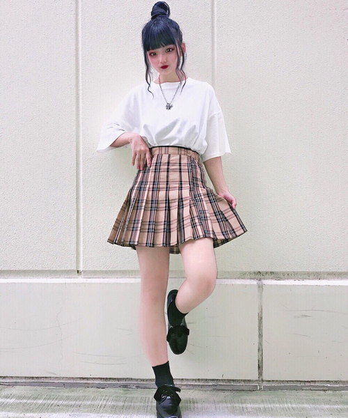 WEGO（ウィゴー）の「WEGO/チェックプリーツミニスカート（スカート・レディース・ベージュ系その他2/パープル系その他3/イエロー系その他2・SMALL/MEDIUM/LARGE）」の19枚目の写真