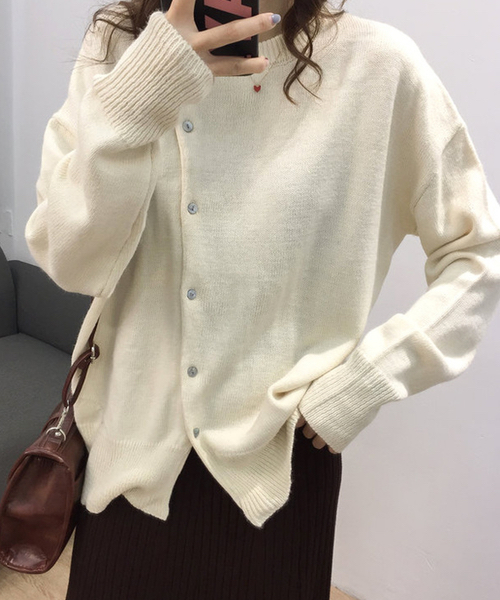 chuclla(チュクラ)の「【chuclla】【2019AW】斜めカット カーディガン アシンメトリー ニット chw842(カーディガン/ボレロ・レディース・ブラック/グレー/アイボリー・FREE)」の13枚目の写真