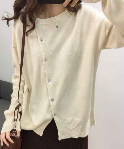 chuclla(チュクラ)の「【chuclla】【2019AW】斜めカット カーディガン アシンメトリー ニット chw842(カーディガン/ボレロ・レディース・ブラック/グレー/アイボリー・FREE)」の16枚目の写真