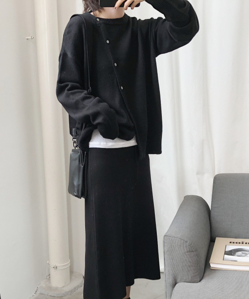 chuclla(チュクラ)の「【chuclla】【2019AW】斜めカット カーディガン アシンメトリー ニット chw842(カーディガン/ボレロ・レディース・ブラック/グレー/アイボリー・FREE)」の19枚目の写真