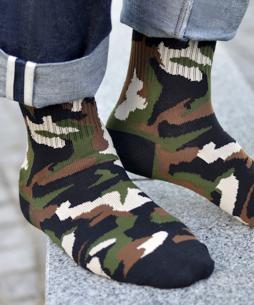 Fun & Daily(ファンアンドデイリー)の「F&D : カモフラソックス(ソックス/靴下・メンズ・グレー/グリーン/ワインレッド/オレンジ/ピンク/パープル・FREE)」の8枚目の写真