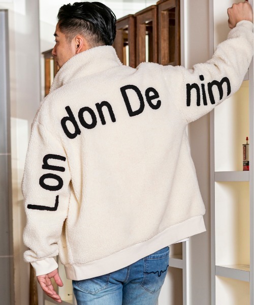 London Denim(ロンドンデニム)の「もこもこ シェルパボア フリース / ジップアップ コーチジャケット バックロゴ刺繍(カバーオール)」|オフホワイト