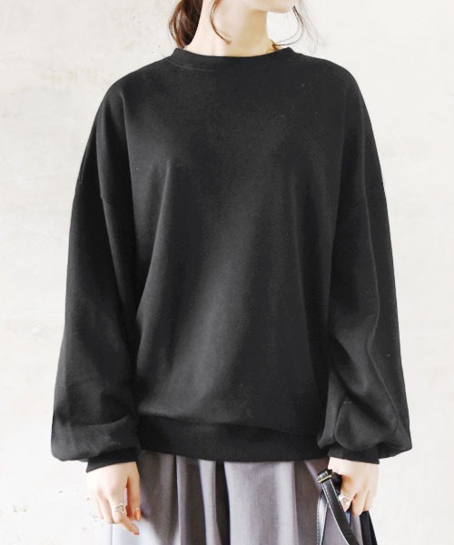 and it_(�A���h�C�b�g)�̃r�b�O�V���G�b�g���n���C�g�X�E�F�b�g�g���[�i�[(T�V���c/�J�b�g�\�[)