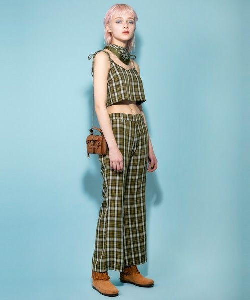 Candy Stripper（キャンディストリッパー）の「BRISK CHECK FLARE パンツ（その他パンツ・レディース・ピンク/グリーン/ブルー/イエロー・1/2）」の9枚目の写真