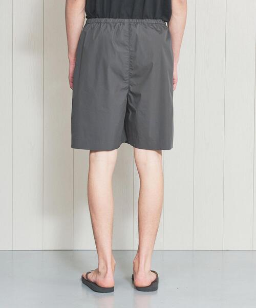H　BEAUTY&YOUTH UNITED ARROWS（エイチビューティーアンドユースユナイテッドアローズ）の「＜H＞TYPEWRITER VACANT SHORT PANTS/パンツ（その他パンツ・メンズ・ブラウン/ブラック/グレー・LARGE/MEDIUM/SMALL）」の7枚目の写真