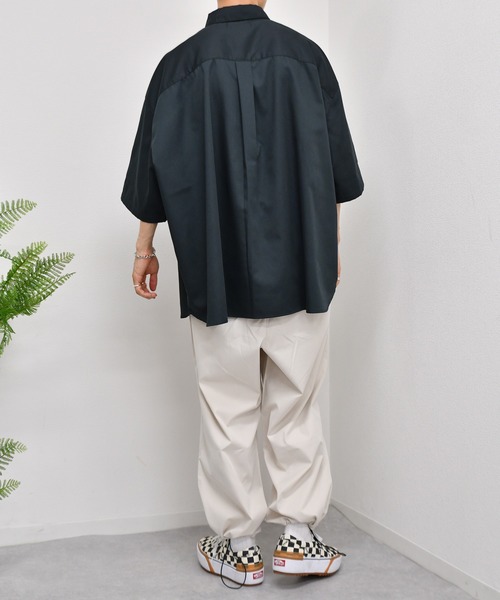 kutir(クティール)の「アソートワンポイント刺繍半袖シャツ(シャツ/ブラウス・メンズ・ライトブルー/ベージュ/ブラウン/オフホワイト/グリーン/ダークブルー・MEDIUM/LARGE)」の14枚目の写真