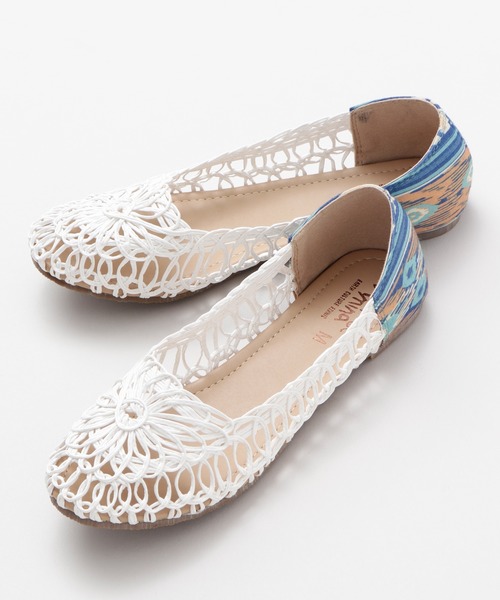 チャイハネ（チャイハネ）の「【チャイハネ】フラワーコードパンプス（パンプス・レディース・ホワイト/オレンジ/ブルー・MEDIUM/LARGE）」の6枚目の写真