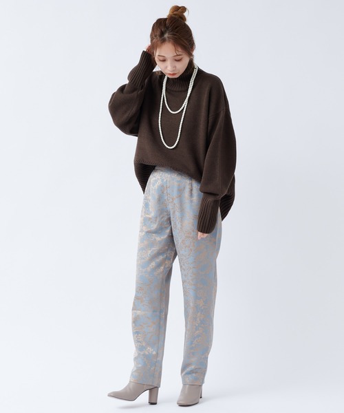 DouDou(ドゥドゥ)の「【WEB限定】バックスリットタートル(ニット/セーター・レディース・ブラウン/イエロー/オフホワイト/ベージュ/グリーン・FREE)」の14枚目の写真