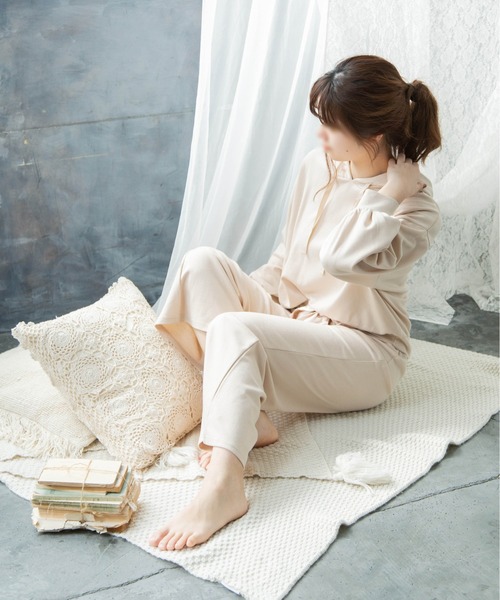 Mysa&Liina（ミーサリーナ）の「ポンチパーカーロングパンツセットアップ（ルームウェア/パジャマ・レディース・チャコールグレー/ブラック/ベージュ/サックスブルー/ライトグリーン・M/L）」の18枚目の写真