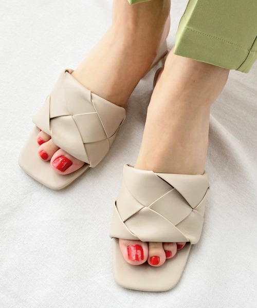 LYDIE（リディー）の「クロス編みスクエアサンダル（サンダル・レディース・ブラック/オレンジ/アイボリー/ベージュ・L/LL/M/XS/S）」の3枚目の写真