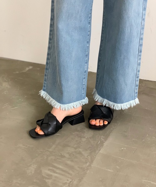 LYDIE（リディー）の「クロス編みスクエアサンダル（サンダル・レディース・ブラック/オレンジ/アイボリー/ベージュ・L/LL/M/XS/S）」の18枚目の写真