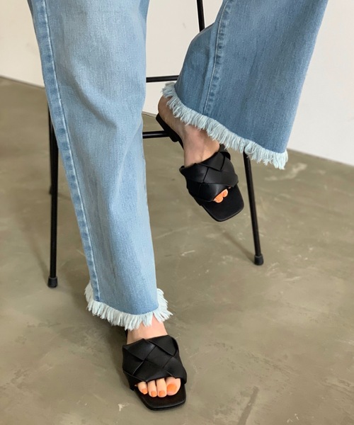 LYDIE（リディー）の「クロス編みスクエアサンダル（サンダル・レディース・ブラック/オレンジ/アイボリー/ベージュ・L/LL/M/XS/S）」の21枚目の写真