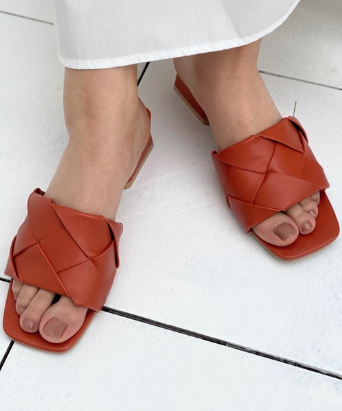 LYDIE（リディー）の「クロス編みスクエアサンダル（サンダル・レディース・ブラック/オレンジ/アイボリー/ベージュ・L/LL/M/XS/S）」の12枚目の写真
