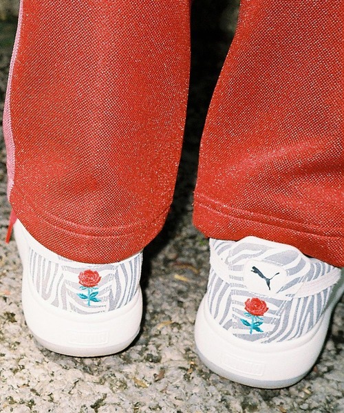 jouetie（ジュエティ）の「PUMA x jouetie SUEDE MAYU / プーマ × ジュエティ スウェード マユ ウィメンズ 【SP】（スニーカー・レディース・ホワイト・25.0cm/23.0cm/24.5cm/23.5cm/24.0cm）」の4枚目の写真