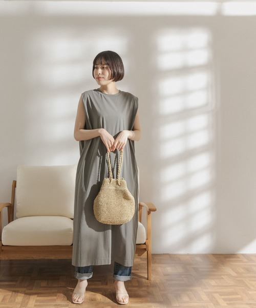 FORK&SPOON（フォークアンドスプーン）の「FORK&SPOON　ショルダータックワンピース（ワンピース・レディース・オフホワイト/カーキ/ブラック・ONE）」の18枚目の写真