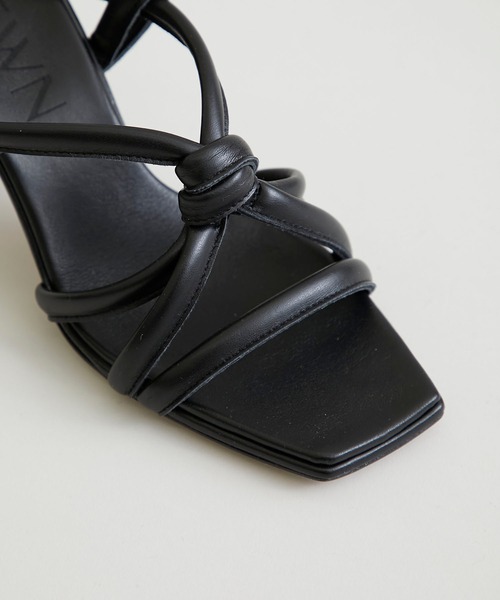 STUDIOUS SELECT（ステュディオスセレクト）の「【HEWN(ヒューン)】スクエアトゥスポンジサンダル75 (72101-03-1203)（サンダル・レディース・ブラック/ブラウン・23/24/23.5）」の10枚目の写真