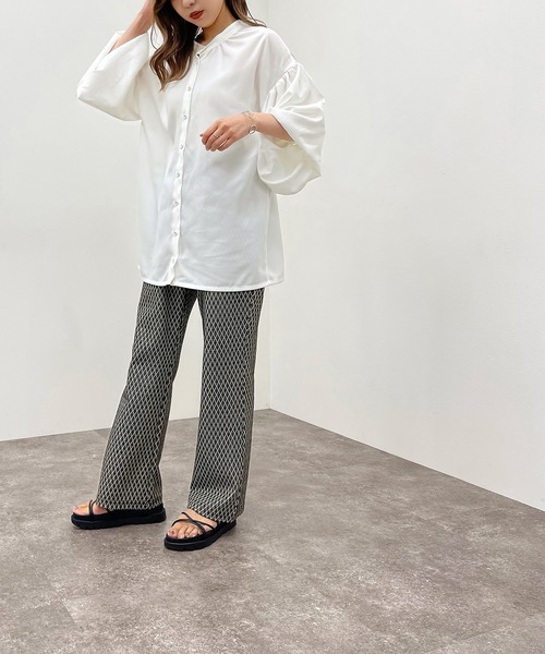 apres jour mignon(アプレジュールミニョン)の「2WAYオープンキーネックシャツ【ZOZOTOWN限定アイテム】【6PO】(シャツ/ブラウス・レディース・ブラック/オフホワイト/ダークブルー・フリー/X-LARGE)」の10枚目の写真