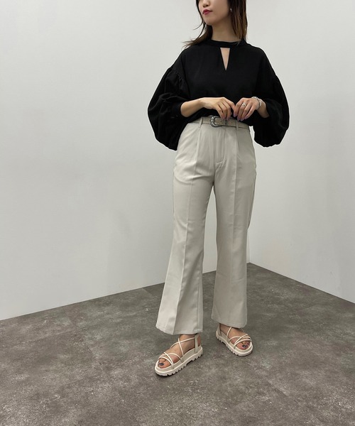 apres jour mignon(アプレジュールミニョン)の「2WAYオープンキーネックシャツ【ZOZOTOWN限定アイテム】【6PO】(シャツ/ブラウス・レディース・ブラック/オフホワイト/ダークブルー・フリー/X-LARGE)」の21枚目の写真