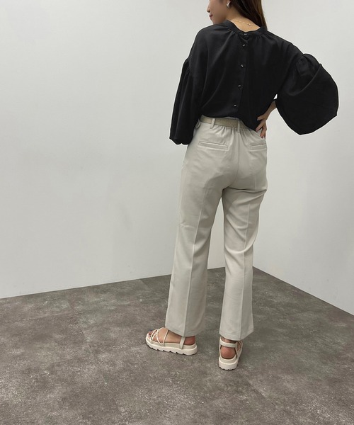 apres jour mignon(アプレジュールミニョン)の「2WAYオープンキーネックシャツ【ZOZOTOWN限定アイテム】【6PO】(シャツ/ブラウス・レディース・ブラック/オフホワイト/ダークブルー・フリー/X-LARGE)」の22枚目の写真