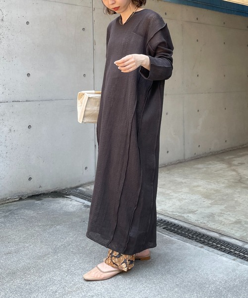 CAPRICIEUX LE'MAGE（カプリシューレマージュ）の「コットンネットバックカシュワンピース（ワンピース・レディース・オフホワイト/チャコールグレー・FREE）」の5枚目の写真