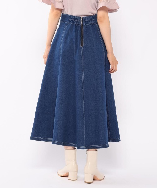 MISCH MASCH（ミッシュマッシュ）の「バックル付きデニムスカート（デニムスカート・レディース・ベージュ/ブルー・SMALL/MEDIUM）」の5枚目の写真