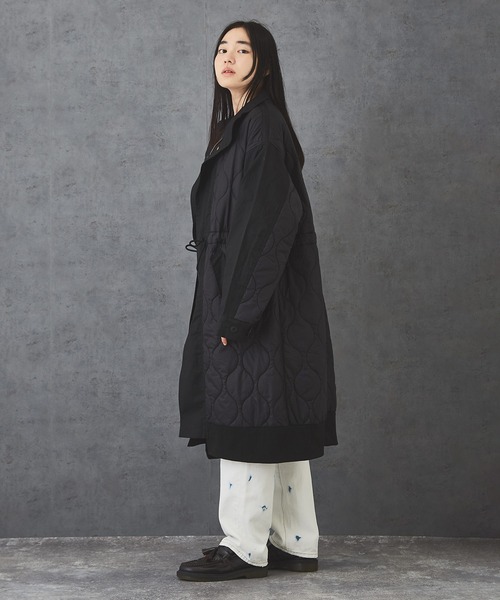 TOBILA（トビラ）の「ナイロン中綿キルトミリタリーコートユニセックス（ミリタリージャケット・レディース・カーキ/ブラック・M）」の6枚目の写真