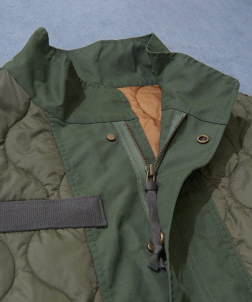 TOBILA（トビラ）の「ナイロン中綿キルトミリタリーコートユニセックス（ミリタリージャケット・レディース・カーキ/ブラック・M）」の14枚目の写真