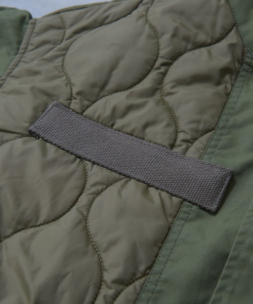 TOBILA（トビラ）の「ナイロン中綿キルトミリタリーコートユニセックス（ミリタリージャケット・レディース・カーキ/ブラック・M）」の15枚目の写真