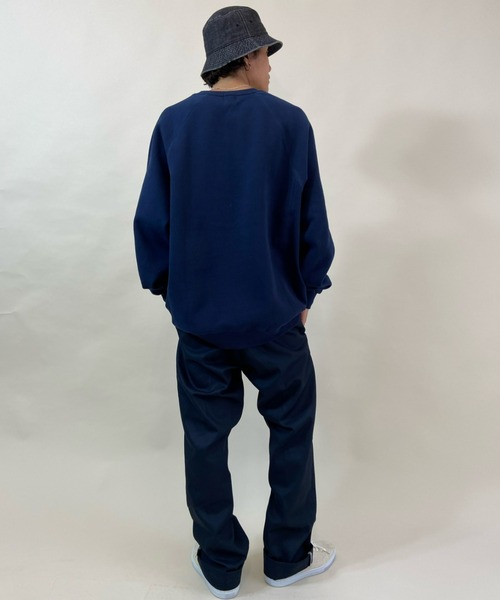 RVCA(ルーカ)の「【WEB限定アイテム】ムラサキスポーツ別注 RVCA/ルーカ カレッジ風 アーチロゴ スウェット BB042-042(スウェット・メンズ・ブラック/ネイビー/カーキ・S/M/L)」の8枚目の写真