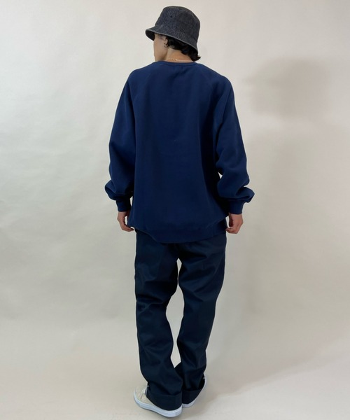 RVCA(ルーカ)の「【WEB限定アイテム】ムラサキスポーツ別注 RVCA/ルーカ カレッジ風 アーチロゴ スウェット BB042-042(スウェット・メンズ・ブラック/ネイビー/カーキ・S/M/L)」の9枚目の写真
