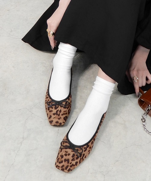 minia（ミニア）の「トゥステッチフラットパンプス　◆（パンプス・レディース・ブラック/ブラック系1/アイボリー/ホワイト系1/ブラウン系1/ピンク系1/レオパード/グリーン/シルバー/ホワイト/パープル/ゴールド/シルバー系1・S/LL/L/M）」の13枚目の写真