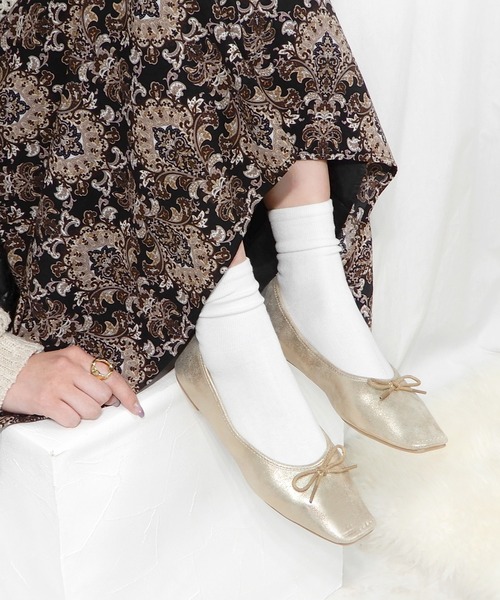 minia（ミニア）の「トゥステッチフラットパンプス　◆（パンプス・レディース・ブラック/ブラック系1/アイボリー/ホワイト系1/ブラウン系1/ピンク系1/レオパード/グリーン/シルバー/ホワイト/パープル/ゴールド/シルバー系1・S/LL/L/M）」の12枚目の写真