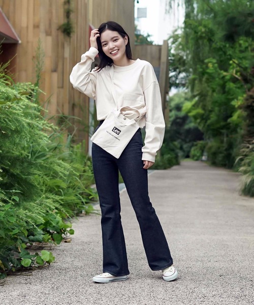 LB/S （エルビーエス）の「【LEE/リー】キャンパスロゴ2WAY縦型シンプルショルダーバッグ（ショルダーバッグ・レディース・ブラック/ベージュ/パープル・FREE）」の14枚目の写真