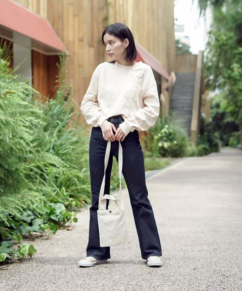 LB/S （エルビーエス）の「【LEE/リー】キャンパスロゴ2WAY縦型シンプルショルダーバッグ（ショルダーバッグ・レディース・ブラック/ベージュ/パープル・FREE）」の20枚目の写真