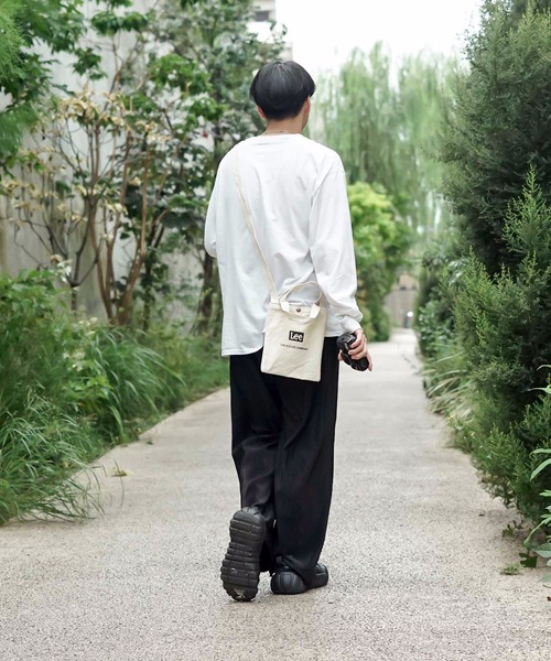 LB/S （エルビーエス）の「【LEE/リー】キャンパスロゴ2WAY縦型シンプルショルダーバッグ（ショルダーバッグ・レディース・ブラック/ベージュ/パープル・FREE）」の9枚目の写真