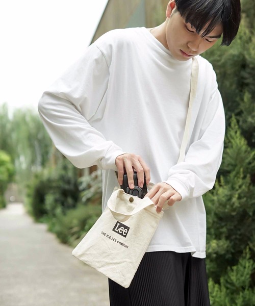 LB/S （エルビーエス）の「【LEE/リー】キャンパスロゴ2WAY縦型シンプルショルダーバッグ（ショルダーバッグ・レディース・ブラック/ベージュ/パープル・FREE）」の11枚目の写真