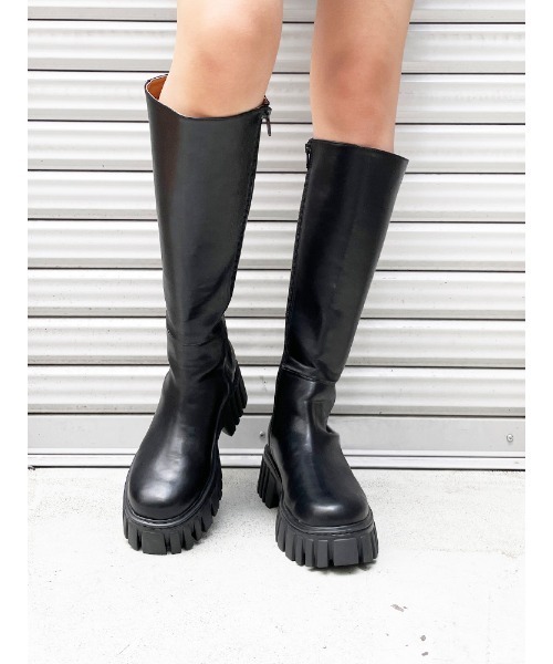 ENVYM(アンビー)の「トラックソールロングブーツ(ブーツ・レディース・ブラック・22.5cm/23.5cm/24.5cm)」の2枚目の写真