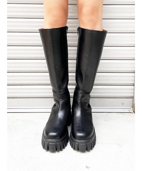 ENVYM(アンビー)の「トラックソールロングブーツ(ブーツ・レディース・ブラック・22.5cm/23.5cm/24.5cm)」の4枚目の写真