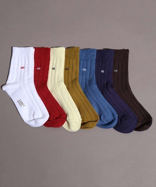 I am I in fact...（アイアムアイインファクト）の「WEEKLY SOX（ソックス/靴下・レディース・ホワイト/ダークブラウン/パープル/レッド/ブルー/グリーン/アイボリー・FREE）」の8枚目の写真
