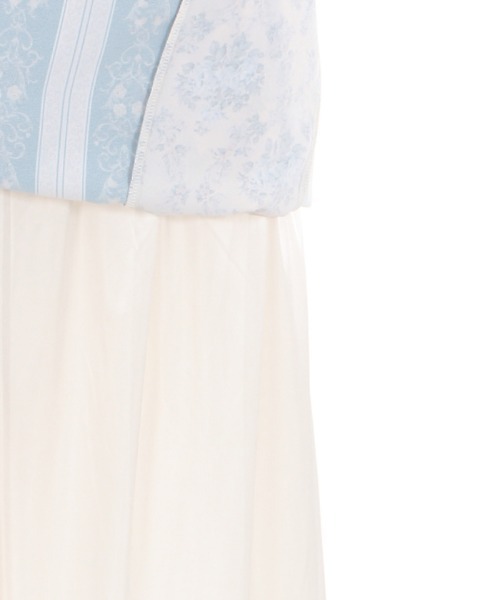 完売品 ⭐️新品タグ付き ⭐️ XSサイズ ANEW レディース　スカートホワイト 完売品 ⭐️新品タグ付き ⭐️ XSサイズ ANEW レディース