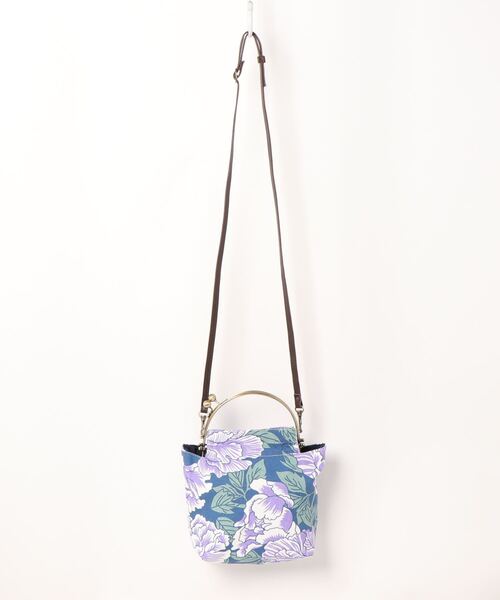 カヤ（カヤ）の「【カヤ】和花がま口ショルダーバッグ（ショルダーバッグ・レディース・レッド/ブルー/ブラック系その他・FREE）」の4枚目の写真