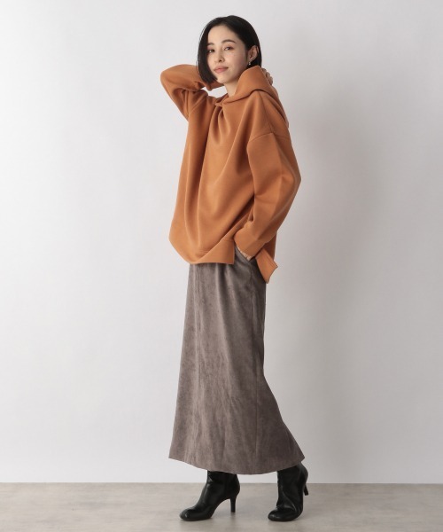 LOWRYS FARM（ローリーズファーム）の「ベロアライクタイトスカート　215991（スカート・レディース・パープル/グリーン/アイボリー/グレー・MEDIUM/LARGE）」の5枚目の写真