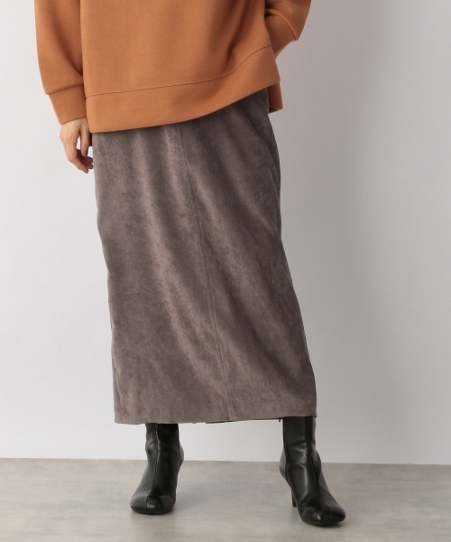 LOWRYS FARM（ローリーズファーム）の「ベロアライクタイトスカート　215991（スカート・レディース・パープル/グリーン/アイボリー/グレー・MEDIUM/LARGE）」の6枚目の写真