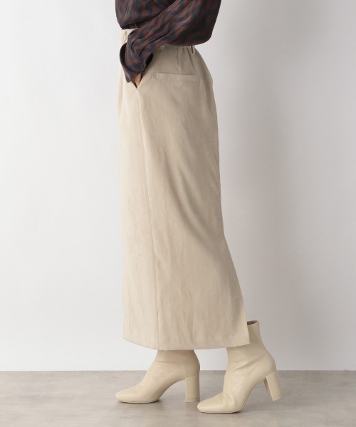 LOWRYS FARM（ローリーズファーム）の「ベロアライクタイトスカート　215991（スカート・レディース・パープル/グリーン/アイボリー/グレー・MEDIUM/LARGE）」の9枚目の写真