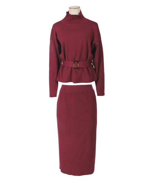 Julia Boutique（ジュリアブティック）の「ウエストマークトップス×タイトスカートセットアップ/21566（アンサンブル・レディース・ブラック/ブルー/ボルドー/グレイッシュベージュ/アイボリー・ONE）」の19枚目の写真