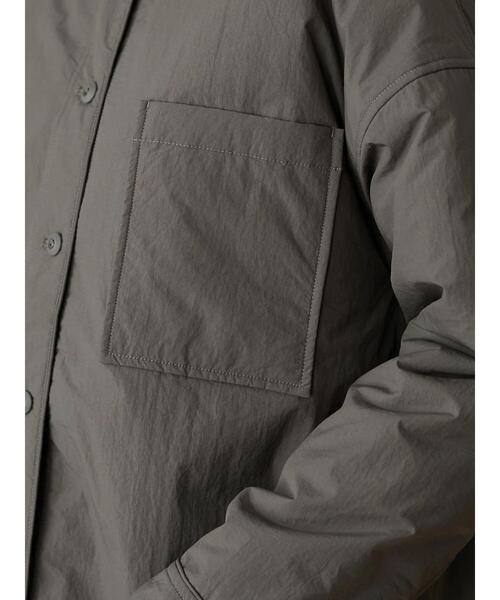 Green　Parks（グリーンパークス）の「ノーカラー薄綿シャツブルゾン＊（ブルゾン・レディース・チャコールグレー/ブラック/ライトベージュ・FREE）」の13枚目の写真