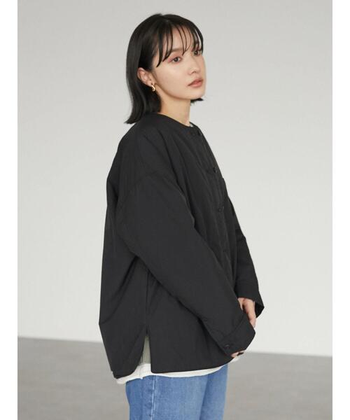 Green　Parks（グリーンパークス）の「ノーカラー薄綿シャツブルゾン＊（ブルゾン・レディース・チャコールグレー/ブラック/ライトベージュ・FREE）」の17枚目の写真